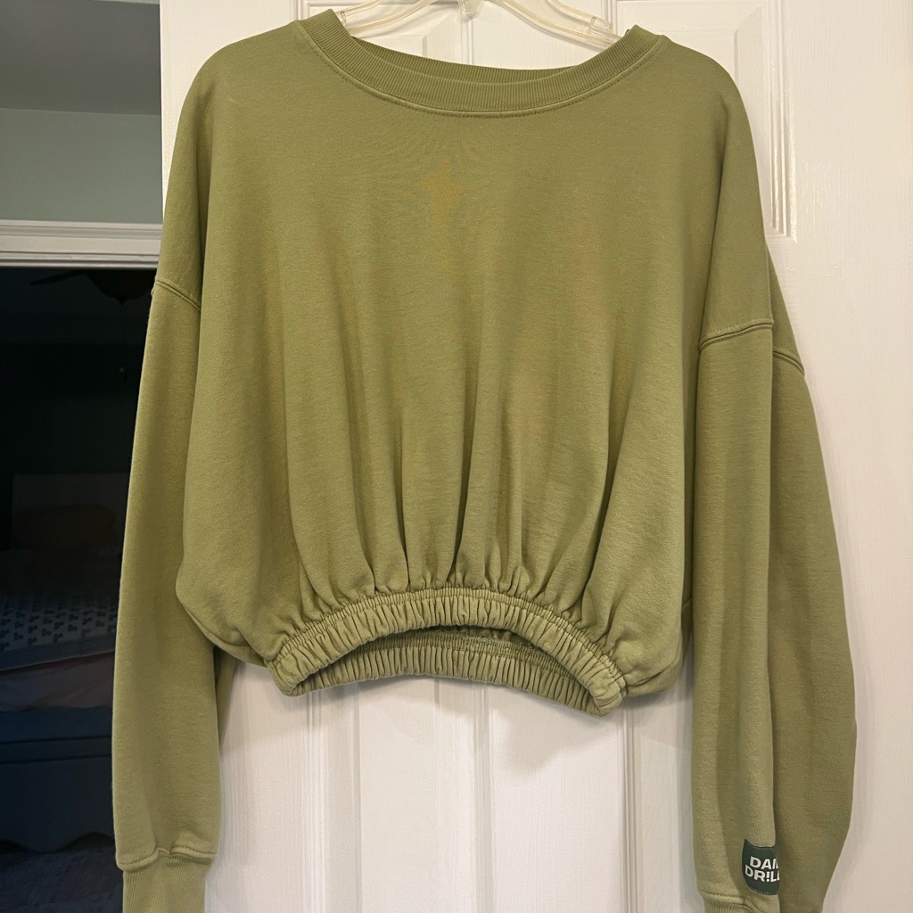 Daily Drills Olive Green Cropped Sweatshirt